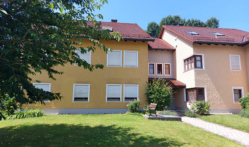 Wunderschöne Dachgeschosswohnung mit viel Platz im Herzen von Ruhstorf