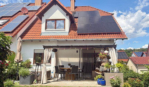 Moderne Doppelhaushälfte mit separatem Büro - Bereit für Ihren Einzug am Bodensee - Provisionsfrei