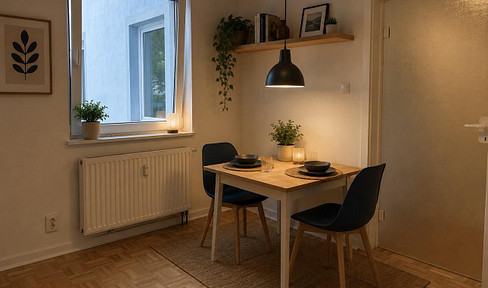 Koblenz Old Town / Central 2-room apartment / with a green courtyard. Price: €1,100.