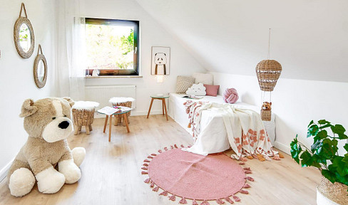 Newly renovated terraced house in Krefeld-Fischeln.
