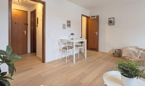 Wohnen in Bestlage: Renovierte & möblierte 1-Zimmer-Wohnung in Heidelberg-Weststadt