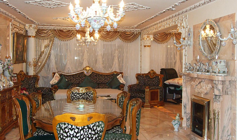 For Sale by Private Owner * 170 square meters, suitable for living or as an investment property *