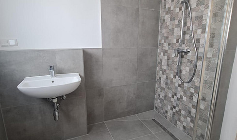 FIRST OCCUPANCY AFTER RENOVATION – MODERN 2-ROOM APARTMENT.