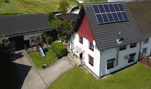 Einfamilienhaus m. energetischen Raffinessen! Prov-Frei!