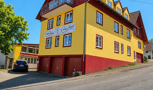 Seminarhaus mit einzigartigem Charakter zu verkaufen