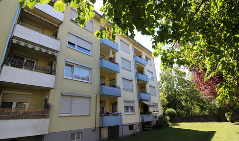 Helle 3-Zimmer Wohnug mit Balkon und Stellplatz in Eberbach an der Fils