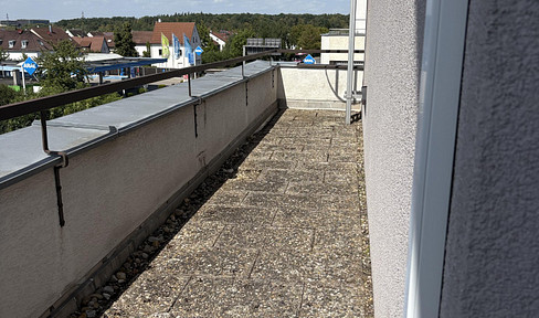 Schöne 2-Zimmer Penthousewohnung (nach Sanierung) in Neckarsulm-Neuberg