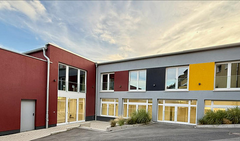 Available for immediate occupancy! Ready-to-use office spaces in the Hamm B.-Hövel healthcare center, ranging from 120 square meters to a maximum of 750 square meters.