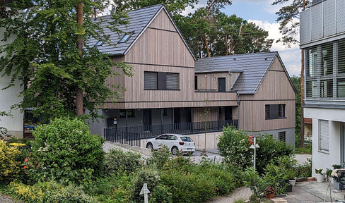 5-Zimmer Wohnung in ökologischem Holzhaus