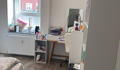Sanierte 3-Zimmer-Wohnung in zentraler Lage – ideal für WG