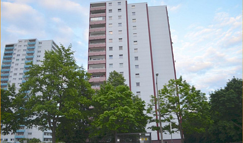 3-Zimmer-Wohnung mit Balkon, EBK & Weitblick im 11. OG – modernisiert und barrierefrei