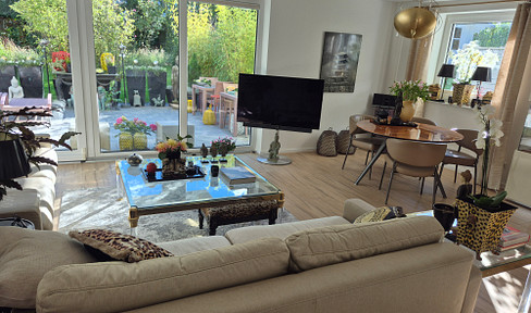 Exclusive, quiet ground-floor apartment close to the beach, located in a green area!