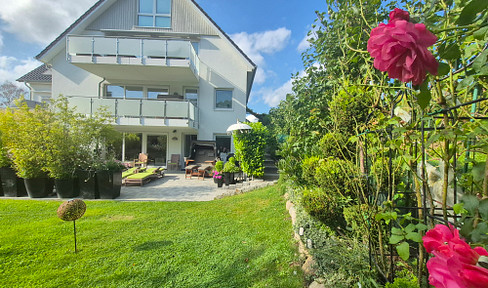 Exclusive, quiet ground-floor apartment close to the beach, located in a green area!
