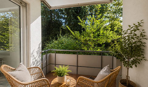 Wohnen im Grünen & dennoch zentral – charmante 3-Zimmer-Wohnung mit Balkon in Bad Homburg