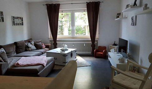 Großzügige Wohnung mit ausgebauten Kellerräumen und Terrasse in Reinshagen