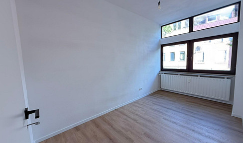 Brand new, following extensive renovation! 5-bedroom apartment in a central location in Pforzheim-Brötzingen.