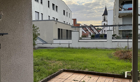 First occupancy after renovation: 3.5-room apartment, large terrace, new kitchen, and underground parking space.