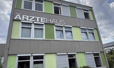 Praxisräume ideal für Physio, Fusspflege, Heilpraktiker, Pflegedienst...