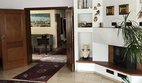 Welcome to our spacious 4-5 room maisonette apartment, complete with a double garage.