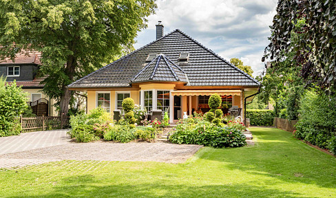 Großzügiges EFH direkt am Bannwald – 242 m² Wohnfläche · 995 m² Grundstück · provisionsfrei“