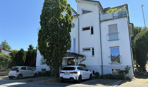 Neu renovierte EG-Wohnung mit Garten, Terrasse, Fussbodenheizung und Stellplatz in Neu-Anspach