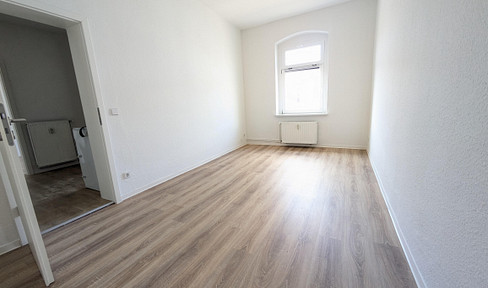 2-room apartment near the main train station.