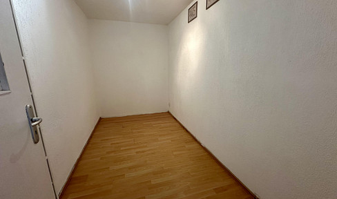 Gepflegte Wohnung mit großzügigem Grundriss inklusive Einbauküche