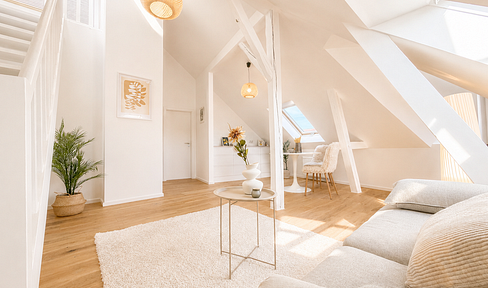**Traumhafte Maisonette-Wohnung in der Andreasvorstadt** Sofort einziehen // ohne Provision