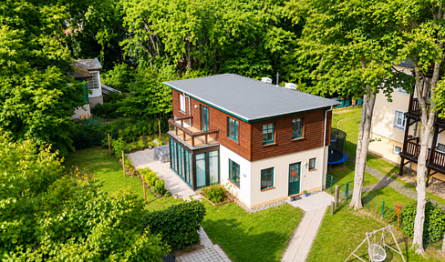 traumhaftes Wohnen im Grünen *Einfamilienhaus in Klotzsche*