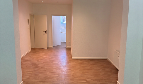 Helle & Moderne Büro- / Praxisräume im Erdgeschoss zentral gelegen in Osterfeld