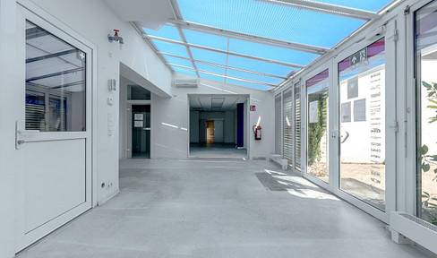 Büro + Werkstatt + Showroom | Glaseingang | ab 393 m² bis 700 m² | sofort! Kostenlose Werbefläche!