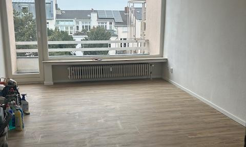 Investment property (3.76% return) - 1-room apartment with balcony in Bonn – Poppelsdorf.