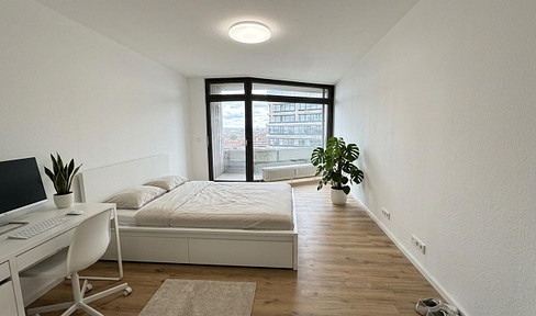 All-Inclusive: Frisch saniertes, vollmöbliertes Studio im 11. OG mit spektakulärem Stadtblick