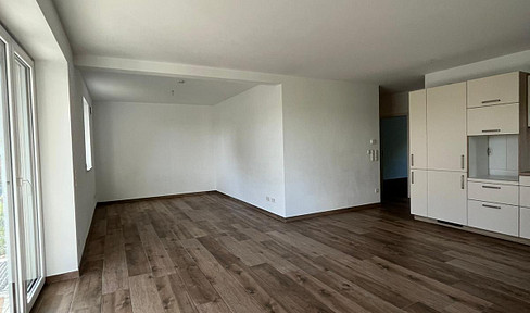 Modern 3-room ground-floor apartment with a garden, located in a central area of Ibbenbüren.
