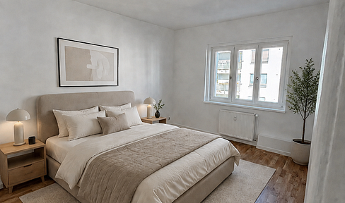 Newly renovated 3-room apartment available for immediate occupancy, featuring oak parquet flooring, located in a quiet, green area of Prenzlauer Berg.