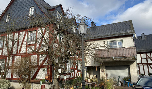 Ruhig gelegen und dennoch Mitten im Leben! 6 ZKB in Dillenburg Eibach zu vermieten