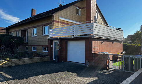großzügige gepflegt 3 Zimmer Wohnung mit Garage