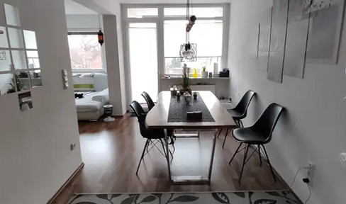 Central 3-room apartment, located right next to a hospital and a high school.