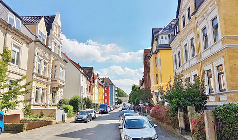 Centrumsnahe Anliegerstrasse, mit eigenem Garten