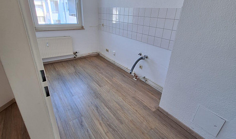 Renovated, beautiful 2-room apartment in the center of Krefeld.