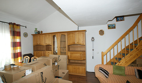 Super Wohnung mit Galerie und Balkon
