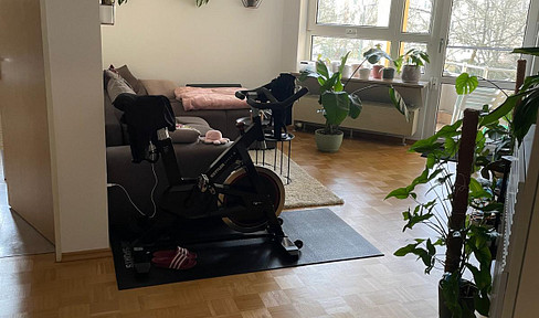 Helle 1,5-Zimmerwohnung direkt an der U5 von privat zu vermieten