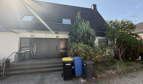 For sale: "House-within-a-house" property in Bad Schwalbach.