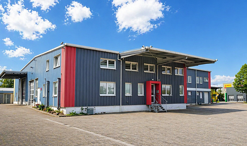 Flexible office spaces with warehouse and communal areas available in Gelsenkirchen-Erle.