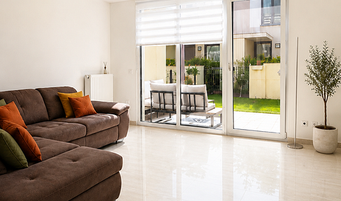Modern KfW-55 family home – 145 m², garden, garage, and parking space – NO COMMISSION.