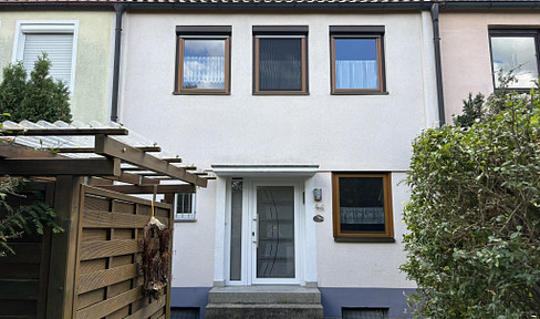 Wohlfühlen in Reihenmittelhaus in ruhiger, familiärer Lage
