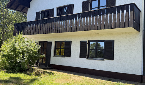 Spacious detached house with a separate apartment and breathtaking panoramic views.