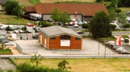 Versatile hall and storage space available for rent, commission-free.