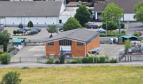 Workshop/production hall with overhead crane and enclosed yard (2,200 m²) – commission-free, Untermain region.