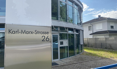 Attraktive Büroimmobilie mit Renditepotential in gefragter Lage Schönefeld Großziethen